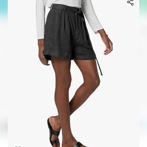 Joie Dixon Linen Shorts - Caviar color